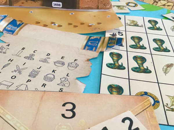 Die geheimnisvolle Pyramide - Escape Room zum Ausdrucken